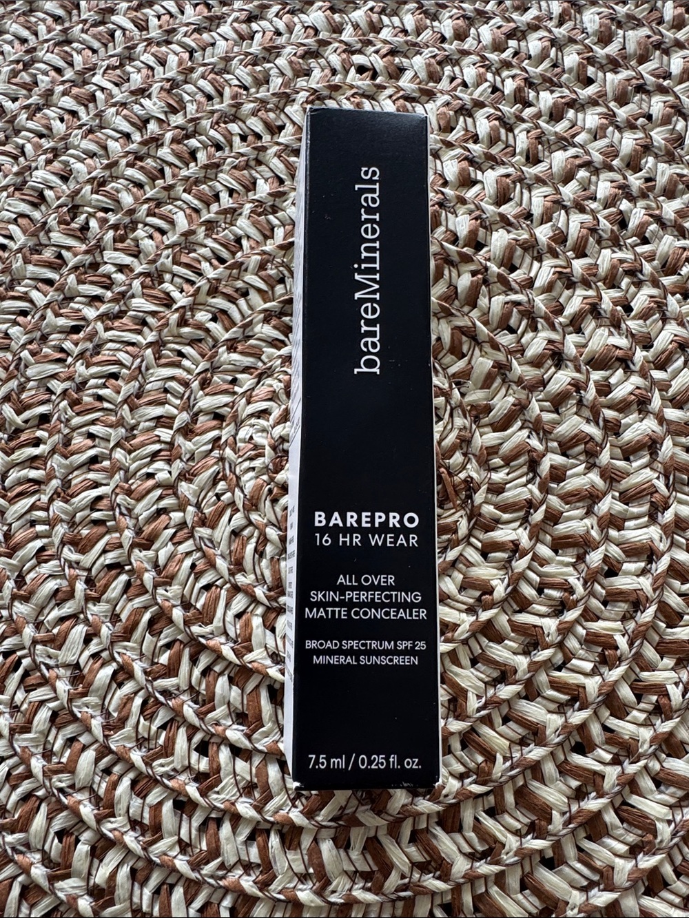 bareMinerals BAREPRO Matte Concealer in Black Packaging
